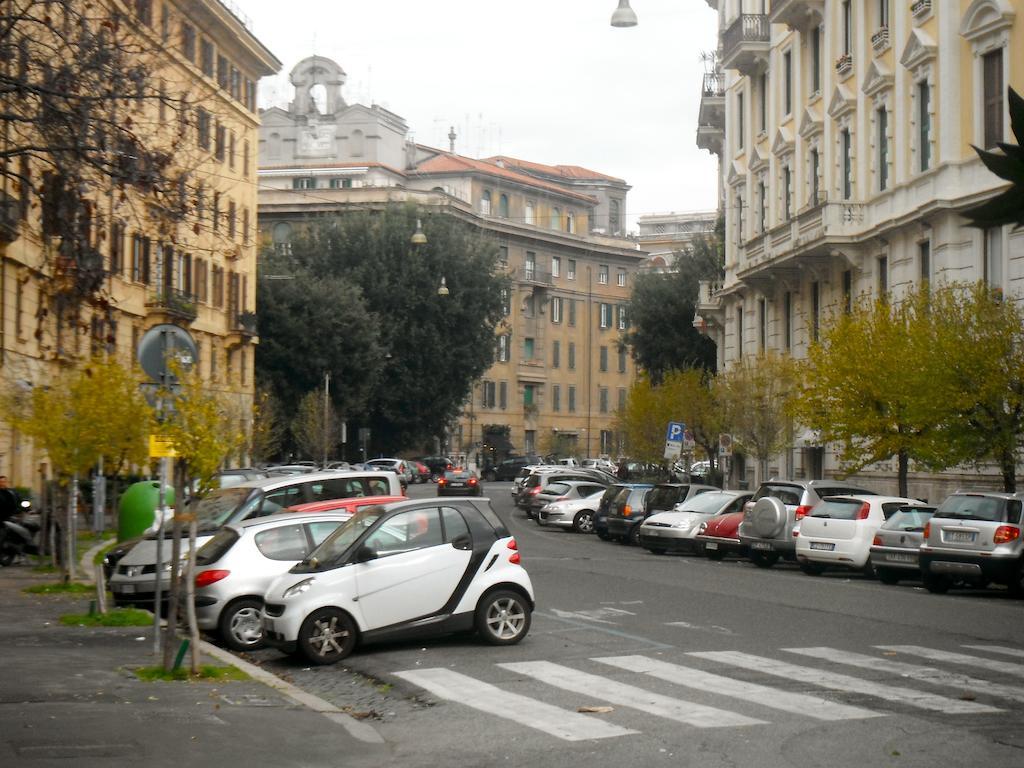 Appartement Domi Aloisii à Rome Extérieur photo