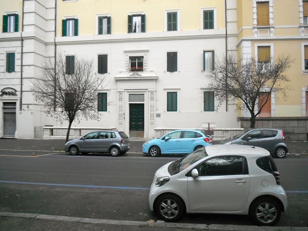 Appartement Domi Aloisii à Rome Extérieur photo